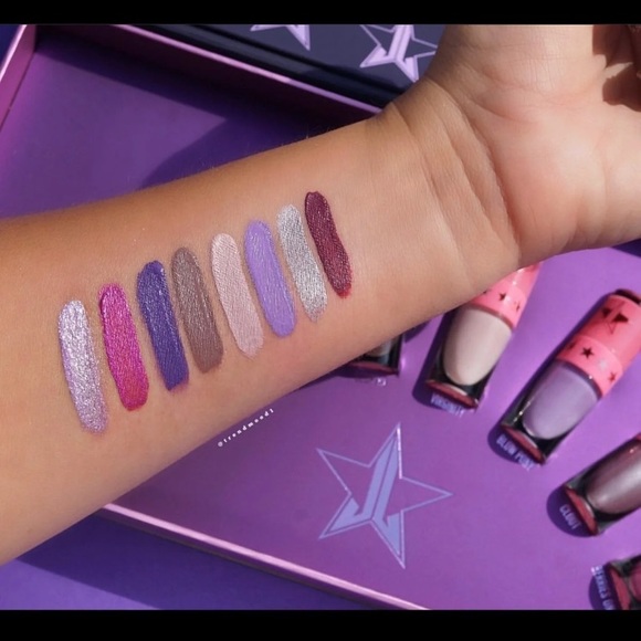 Jeffree Star Queen B*tch Minis - Picture 2 of 8